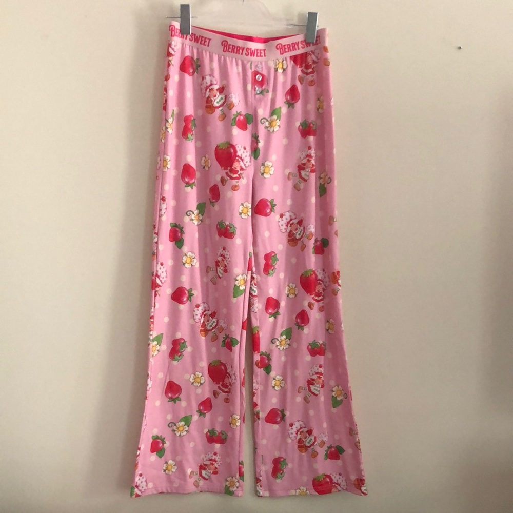 Women’s Pink Strawberry Print Pajama Pants - Berry Sweet